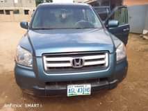 A picture of HONDA PILOT 07
