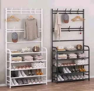 A picture of Shoe rack