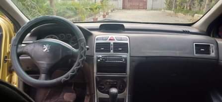 A picture of Peugeot 307