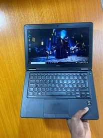 A picture of DELL LATITUDE 7250 Core i5