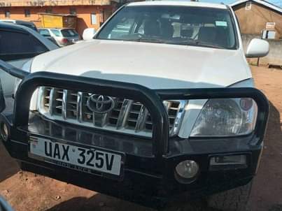 A picture of Toyota land cruiser TX Ronaldo