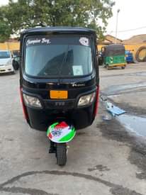 A picture of BAJAJI IKO SOKONI BEI 5.8 MIL PIGA 0620858707 0693556575 0657262757