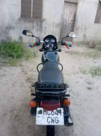 A picture of Boxer bm 125