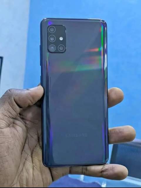 A picture of Samsung A51 duos
