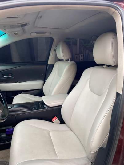 A picture of Clean Registered Lexus RX350 2013 model 17 9m net price