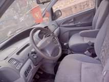 A picture of 2005 Toyota Previa