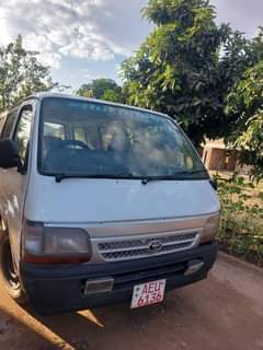 used toyota hiace