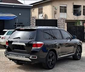 A picture of KinzzyAuto s LTD 08109018982 9 700 000 Refer and earn