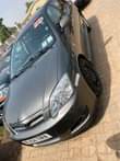 A picture of 2006 model Toyota Obama