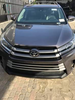 A picture of 2024 import 2018 Toyota Highlander xle direct toks N33m only