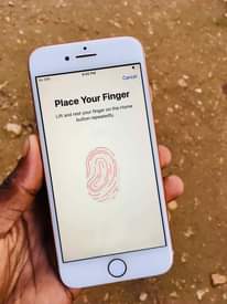 A picture of iPhone 8 64Gb at 310k