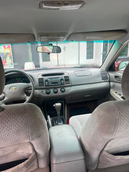 A picture of First body Toyota Camry 2004