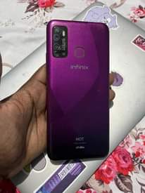 A picture of Infinix Hot 9 32gb