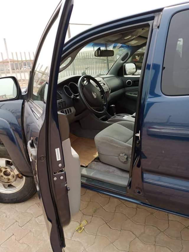A picture of 2008 Toyota tecoma Toyota