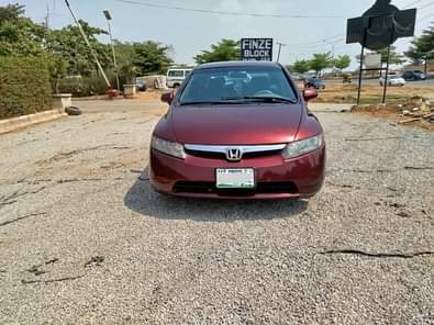 A picture of Very clean Honda civic iRobot in buy and drive condition