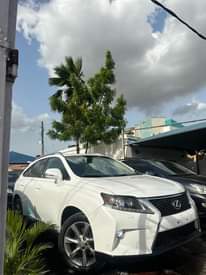 A picture of Extremely Clean registered 2010 Lexus RX 350 facelifted to 2013.