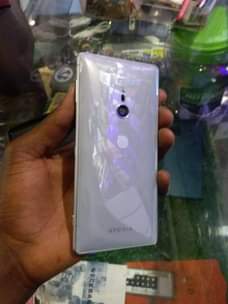 A picture of Sony xperia xz3 64gb