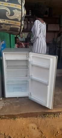 A picture of 120L capacity BRUHM single door fridge on sale