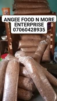 A picture of Weekend sales weekend sales Come and carry a bag of