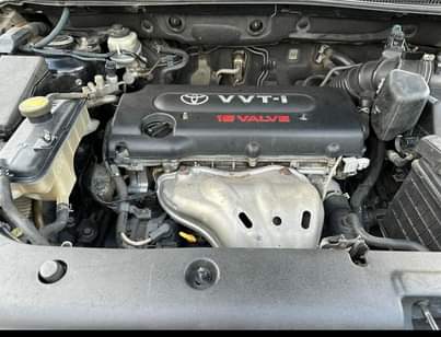 A picture of Toyota rav4 miss tanzania kali mno mpya imenyoka sana inatak