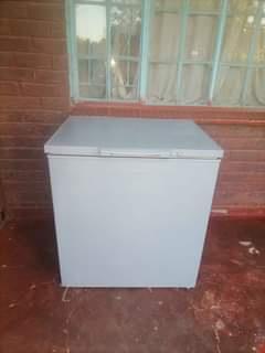 classifieds/fridges