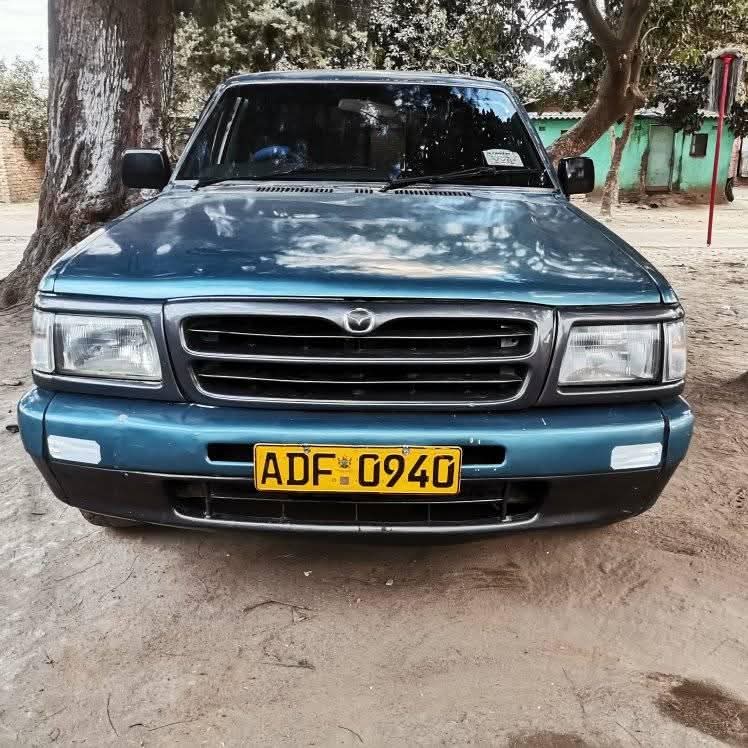classifieds/cars mazda