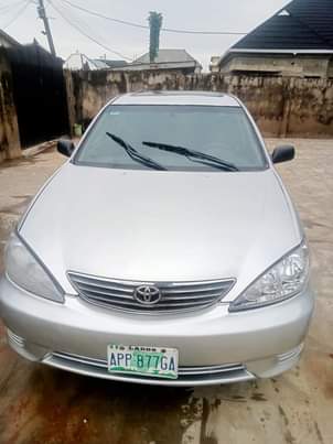 A picture of Toyota Camry SE 2005