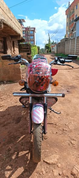 bajaj boxer