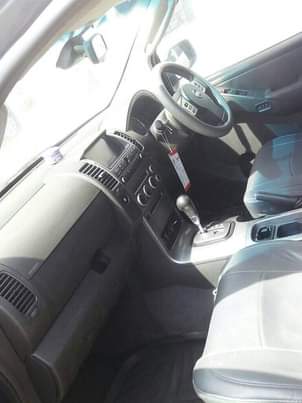 A picture of 2006 Nissan pathfinder 2006