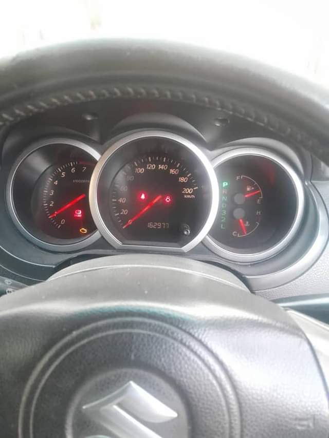 A picture of TOYOTA HILUX ML 27