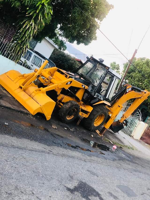 backhoe loader