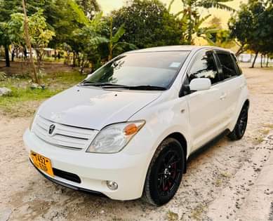 A picture of Toyota Ist for Sale