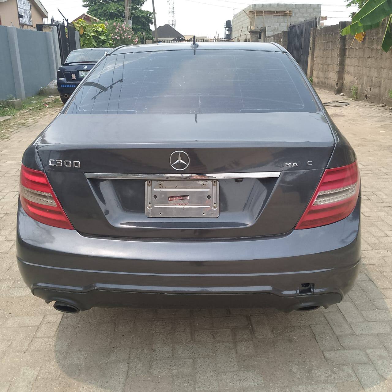 A picture of Mercedes Benz c300