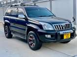 A picture of Toyota Prado 120