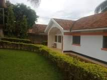 A picture of 3 bedrooms and sitting room for rent in Narya