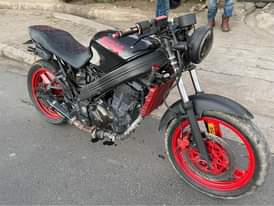 A picture of Kawasaki ZZR 400