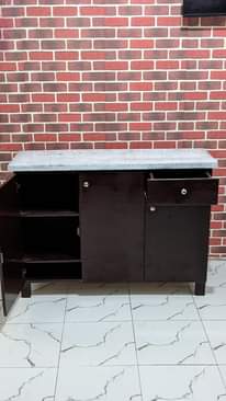 A picture of HOUSEHOLD