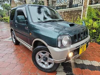 A picture of SUZUKI 0652564588