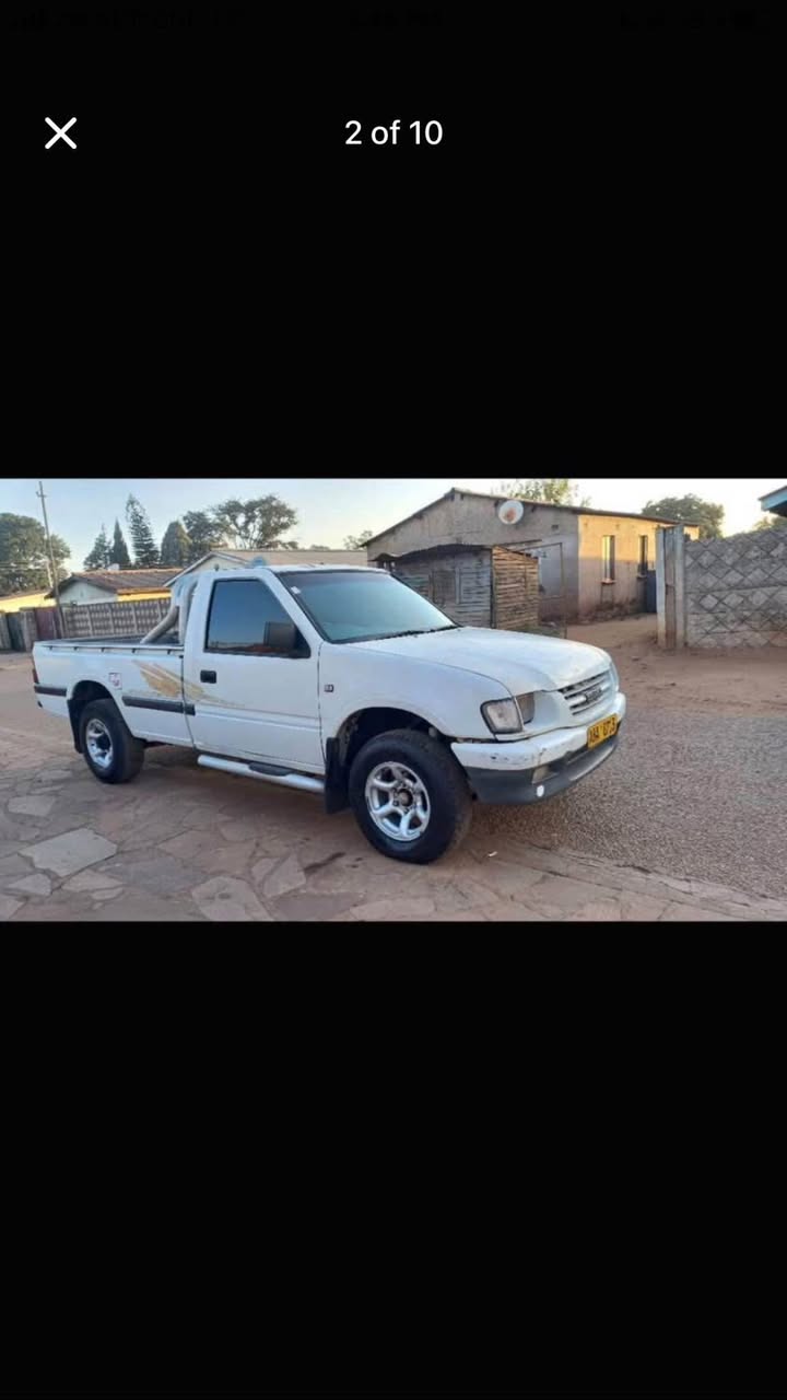 classifieds/cars isuzu