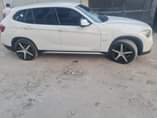 A picture of 2011 bmw x1 pearly