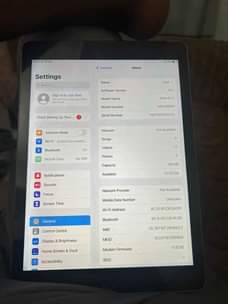 A picture of iPad Air 2 64GB CELLULAR