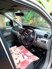 A picture of Toyota Noah 2004 4WD