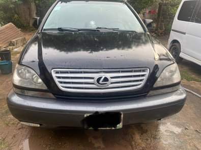 A picture of Rx300 for sale First body 3 1m last Buyer settles