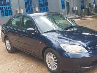 A picture of Honda civic 2004