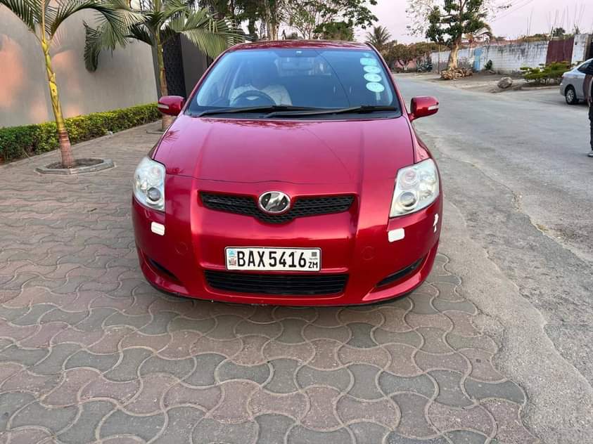 toyota auris