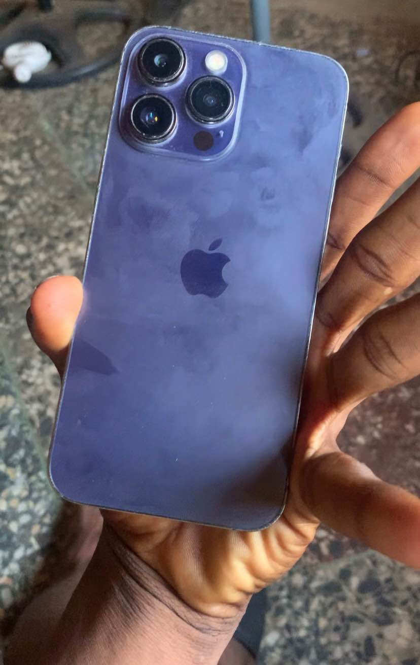 A picture of iPhone 14pro max
