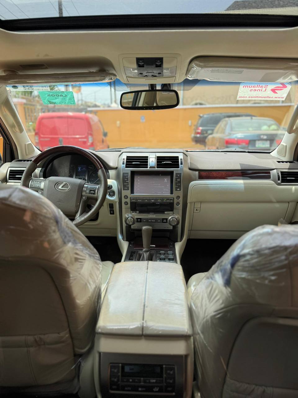 A picture of Foreign used 2015 Lexus Gx460 in very Pristine Condition with