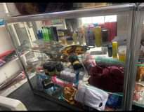 A picture of Kabati za aluminiam kila moja tsh 250 000 Simu 0695000498