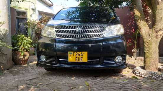 toyota alphard