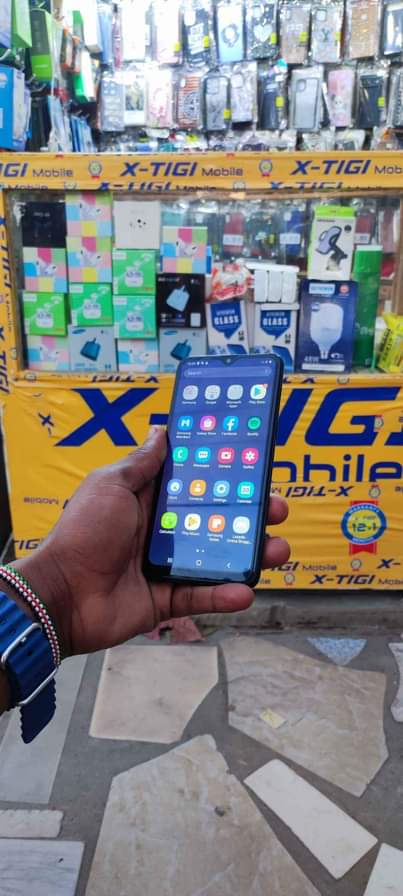 A picture of SAMSUNG A10S